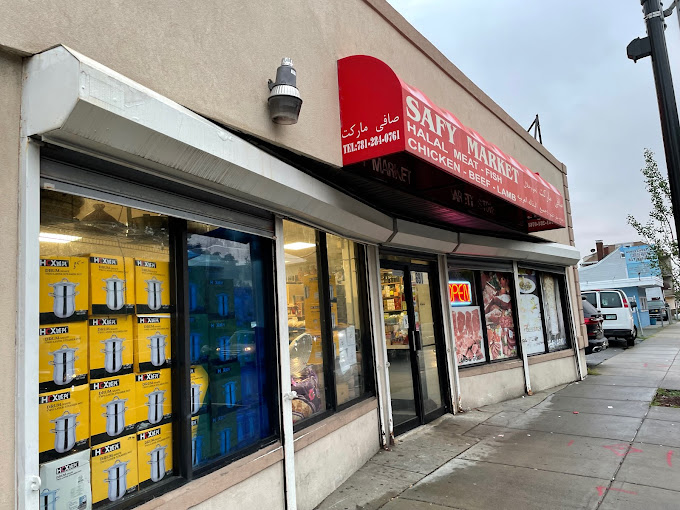 Safy Halal Market storefront in Revere